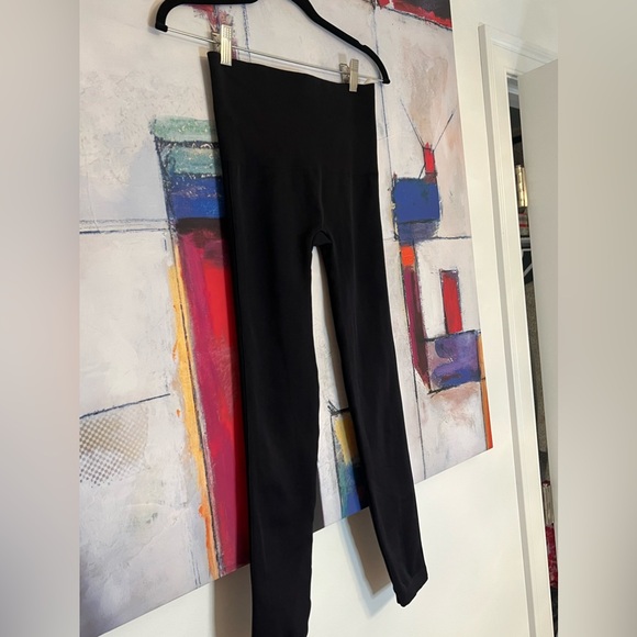 NWOT Spanx Look At Me Now Seamless Leggings Size Small - Picture 4 of 6